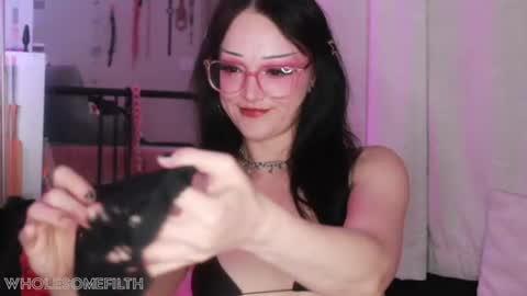 Snapshot of wholesomefilth chatting on June 2026 02:10:02 AM Zoe Grace online show from June 2026 02:10:02 AM