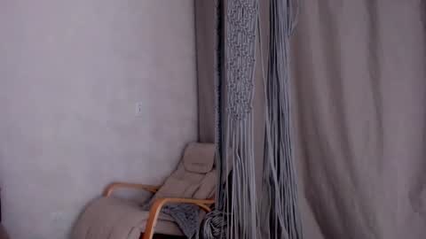 Veronica online show from March 2025 07:34:01 PM