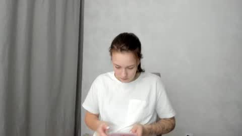 Veronica online show from February 2026 09:09:02 PM