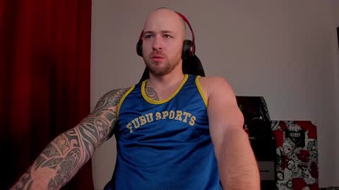 VI online show from February 2025 08:08:02 PM