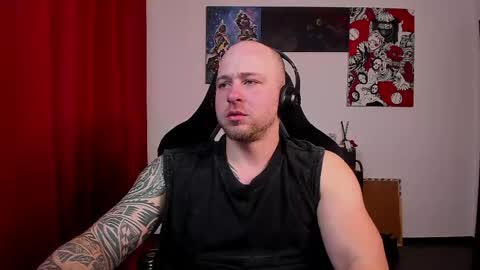 Snapshot of why_you_so_serious chatting on May 2026 06:48:01 PM VI online show from May 2026 06:48:01 PM