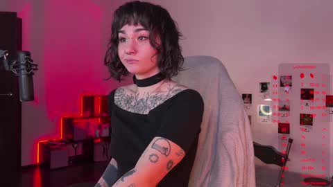 Snapshot of whysosweet chatting on December 2024 10:53:02 PM iggy iggz online show from December 2024 10:53:02 PM