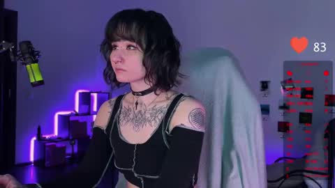 Snapshot of whysosweet chatting on February 2025 11:19:02 PM iggy iggz online show from February 2025 11:19:02 PM