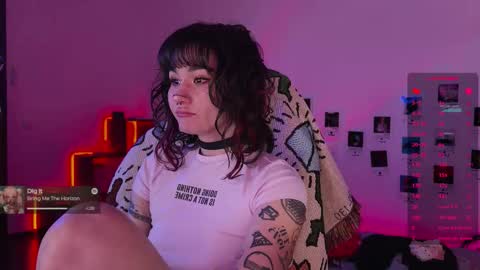 Snapshot of whysosweet chatting on October 2025 01:06:01 AM iggy iggz online show from October 2025 01:06:01 AM