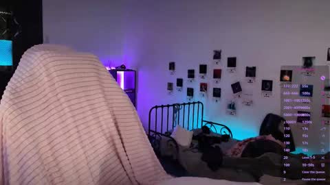 iggy iggz online show from February 2026 02:49:02 AM