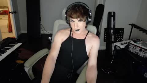 Countess of Hotdogs online show from June 2026 02:48:01 AM