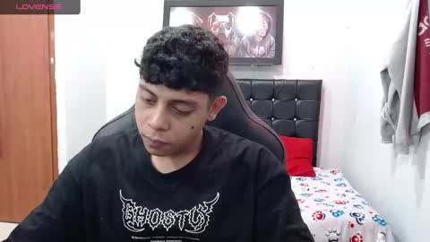 wiilliam online show from February 2025 03:53:02 PM