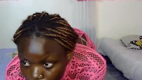 Snapshot of wild_berry22 chatting on June 2026 01:37:02 PM berry online show from June 2026 01:37:02 PM