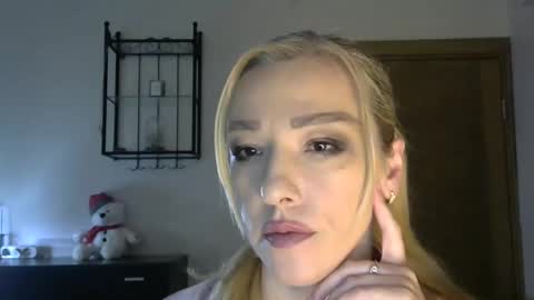 Alina online show from February 2025 08:35:02 AM