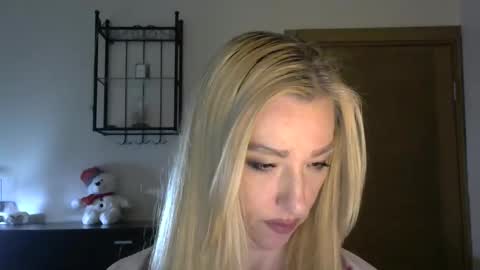 Alina online show from February 2025 02:33:02 PM