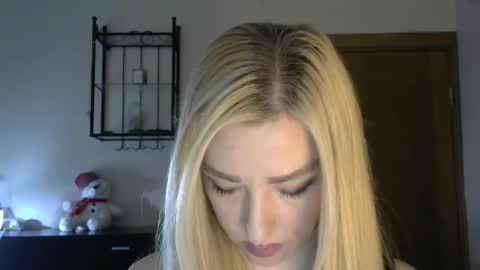 Alina online show from February 2025 08:22:02 AM