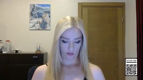 Alina online show from September 2025 12:38:01 PM