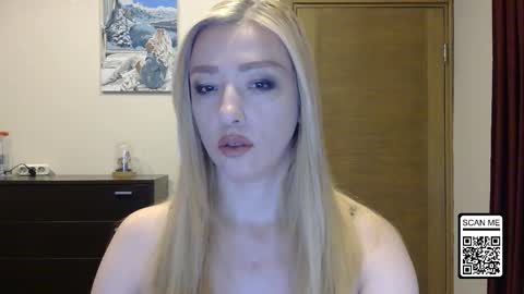 Alina online show from October 2025 01:08:02 PM