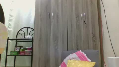 Snapshot of wildbrownchick69 chatting on February 2025 10:31:02 PM WildChick online show from February 2025 10:31:02 PM