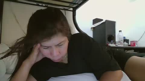 Snapshot of wildbrownchick69 chatting on February 2025 01:52:02 AM WildChick online show from February 2025 01:52:02 AM