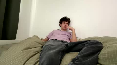 wilddesire18 online show from February 2026 02:02:02 PM