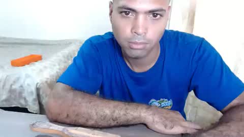 Snapshot of wildloverstv chatting on November 2025 06:43:02 PM wildloverstv online show from November 2025 06:43:02 PM