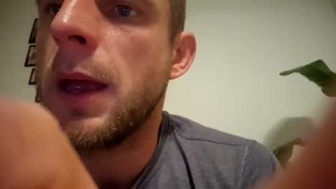 wildmike93 online show from October 2025 07:47:01 PM