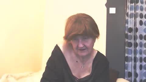 WildRedCat online show from February 2026 12:28:01 PM