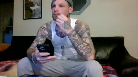 Snapshot of wildrobjr9 chatting on February 2025 03:00:02 AM RobBangz online show from February 2025 03:00:02 AM