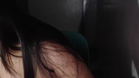 Snapshot of wildsexpussy69 chatting on October 2025 08:15:02 AM wildsexpussy69 online show from October 2025 08:15:02 AM