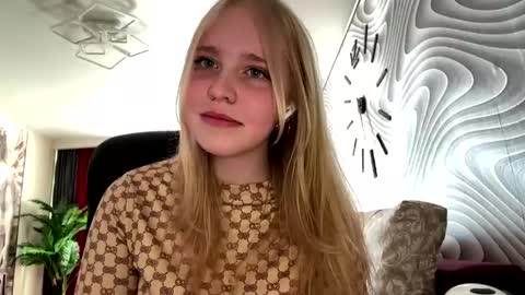 Snapshot of wilhelminafraker chatting on May 2026 01:18:01 PM Anny online show from May 2026 01:18:01 PM