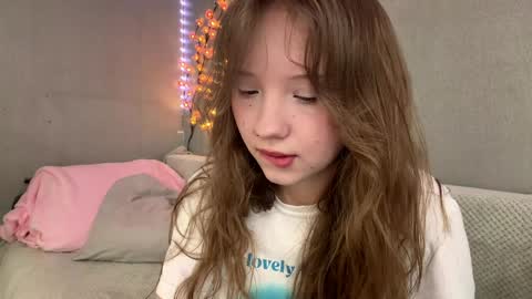 Olivia online show from April 2026 03:17:02 PM