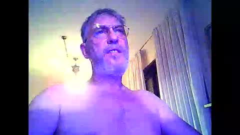 Willfire71 online show from November 2025 04:41:02 PM