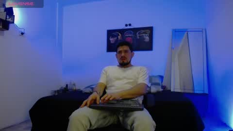 William Steel online show from June 2026 11:45:02 AM