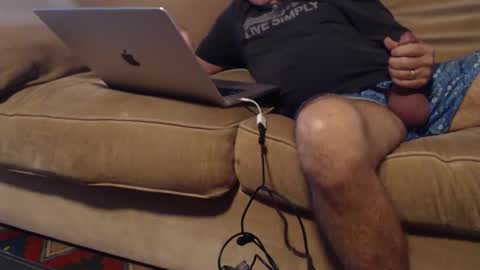 Snapshot of williamandmary chatting on October 2025 02:06:02 PM williamandmary online show from October 2025 02:06:02 PM