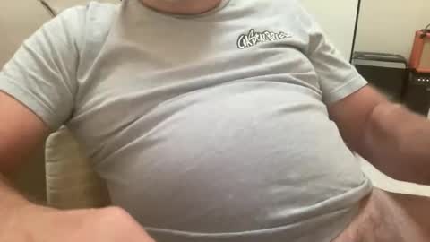 Snapshot of willieb777 chatting on October 2025 02:23:02 PM willieb777 online show from October 2025 02:23:02 PM