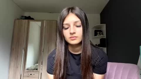 Mari online show from July 2026 07:23:02 AM