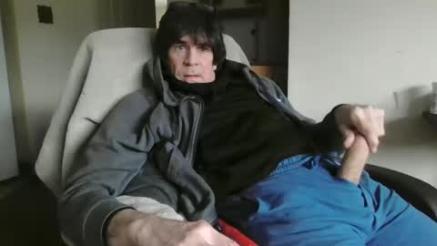 willtie26 online show from January 2025 06:59:01 PM