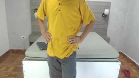 Snapshot of wiltom_ chatting on November 2025 04:11:02 PM Wiltom online show from November 2025 04:11:02 PM