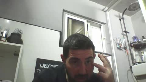 Snapshot of windowpane5 chatting on February 2025 06:51:01 PM windowpane online show from February 2025 06:51:01 PM