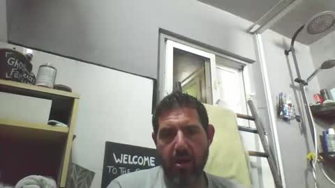 Snapshot of windowpane5 chatting on October 2025 08:08:01 PM windowpane online show from October 2025 08:08:01 PM