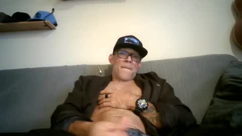 Snapshot of wingnutt765733 chatting on December 2025 04:01:02 PM wingnutt765733 online show from December 2025 04:01:02 PM