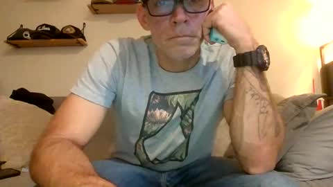 wingnutt765733 online show from January 2026 11:50:01 PM