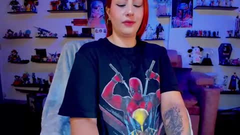 winnyvell online show from September 2025 08:35:02 PM