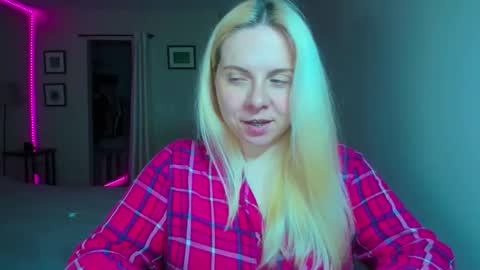 Snapshot of winter_miracle chatting on February 2026 08:07:01 PM Winter Miracle online show from February 2026 08:07:01 PM