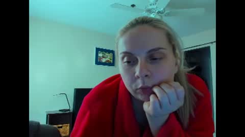 Snapshot of winter_miracle chatting on March 2026 10:56:02 PM Winter Miracle online show from March 2026 10:56:02 PM