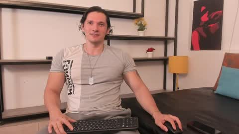 Wiston online show from June 2026 01:02:01 PM