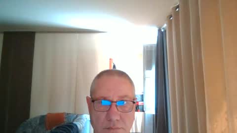 Snapshot of wixer1970 chatting on July 2026 12:12:01 PM wixer1970 online show from July 2026 12:12:01 PM