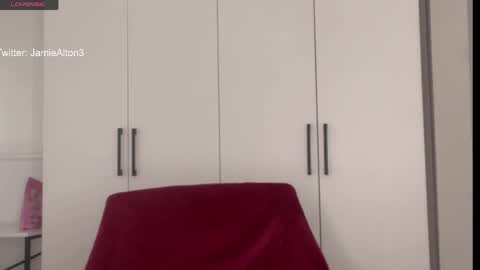 Wlademar online show from March 2026 04:50:01 AM