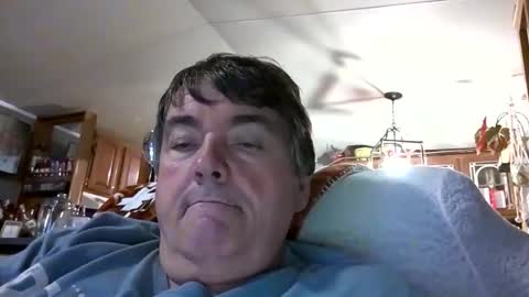 Snapshot of wldlife chatting on October 2025 10:42:02 PM wldlife online show from October 2025 10:42:02 PM