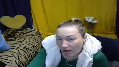 wleslymosw online show from December 2024 06:41:01 PM