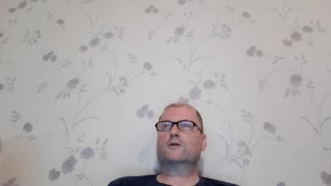 wobble444 online show from July 2026 09:11:01 PM