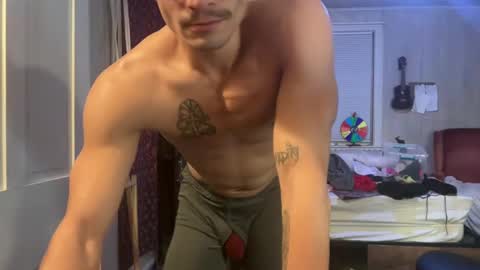 Snapshot of wolfblazer5 chatting on January 2025 11:34:02 PM Wolfblazer online show from January 2025 11:34:02 PM