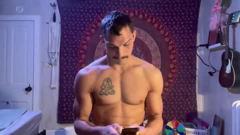 Snapshot of wolfblazer5 chatting on February 2025 11:00:02 AM Wolfblazer online show from February 2025 11:00:02 AM