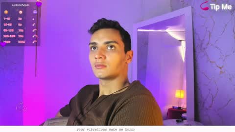 Snapshot of wolfkyng chatting on May 2026 02:49:02 PM Andrew online show from May 2026 02:49:02 PM